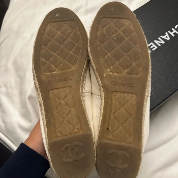 AUTHENTIC CHANEL ESPADRILLES - Picture 4 of 7